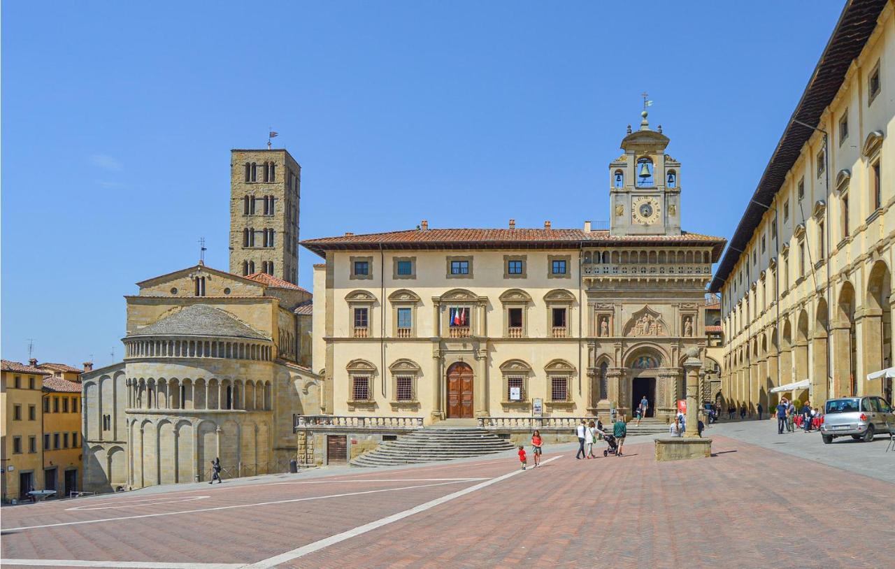 1 Bedroom Gorgeous Apartment In Arezzo Exterior foto